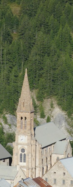 Vue intérieure de la nef